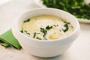 Italian egg drop soup with potatoes and kale