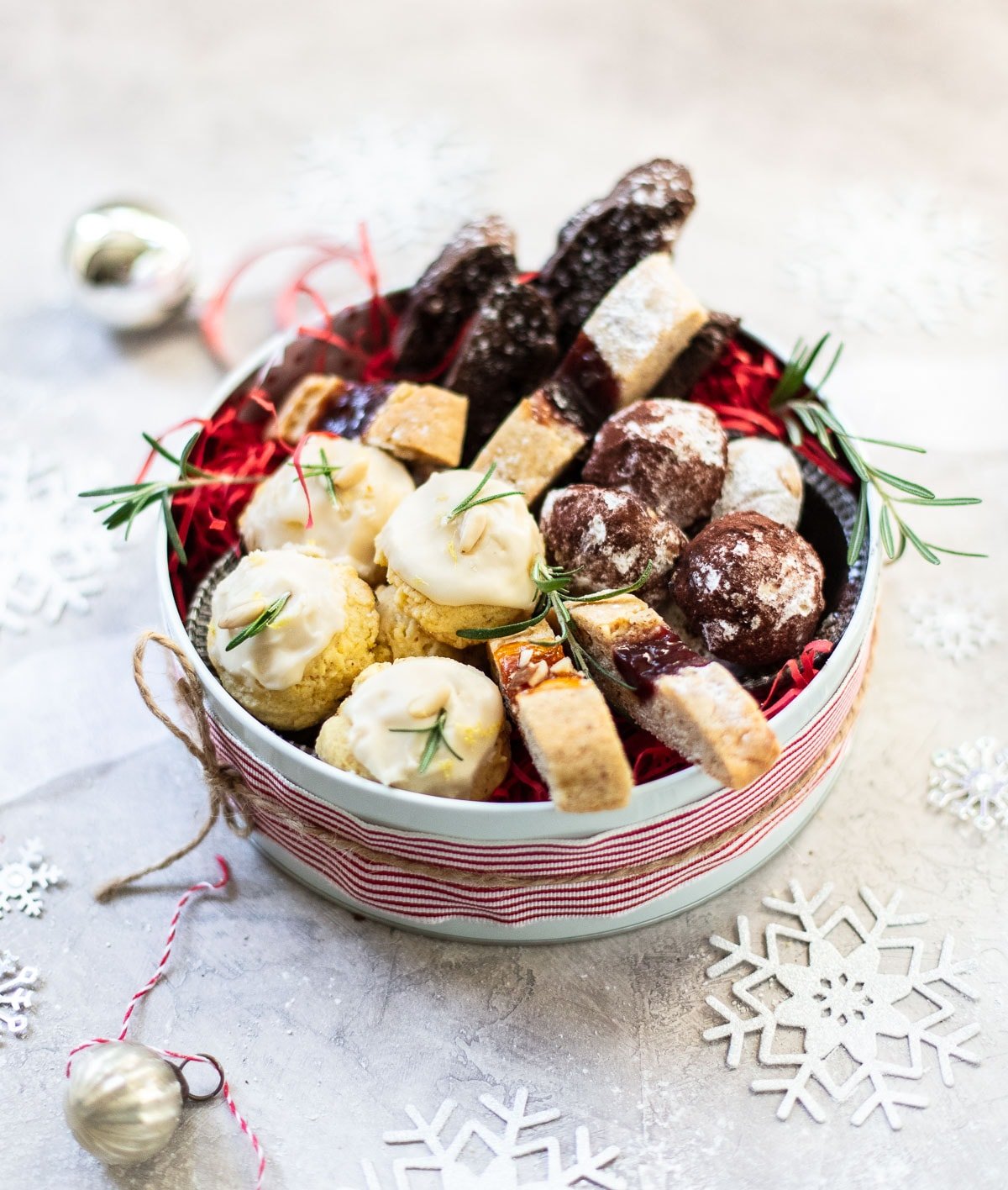 Chocolate Cookies with Peppermint Chips - Meg is Well