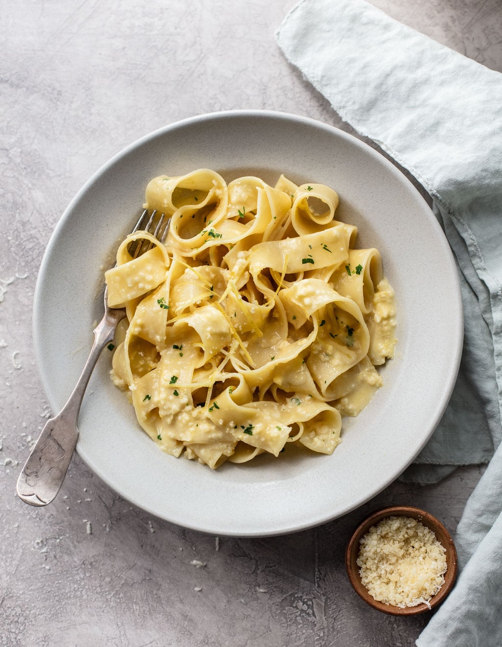 Pappardelle al Limone {Creamy Lemon Pasta}