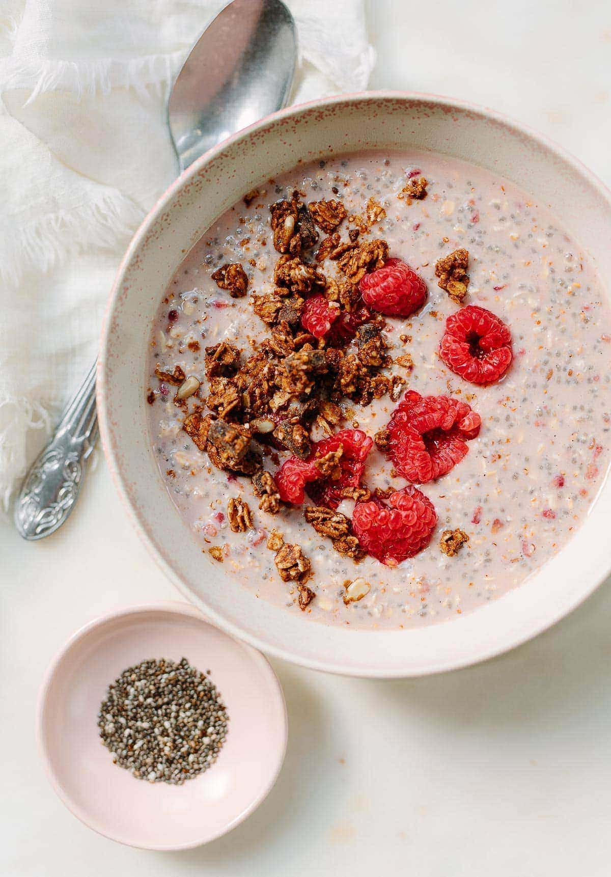 Raspberry Overnight Oats with Granola - Familystyle Food