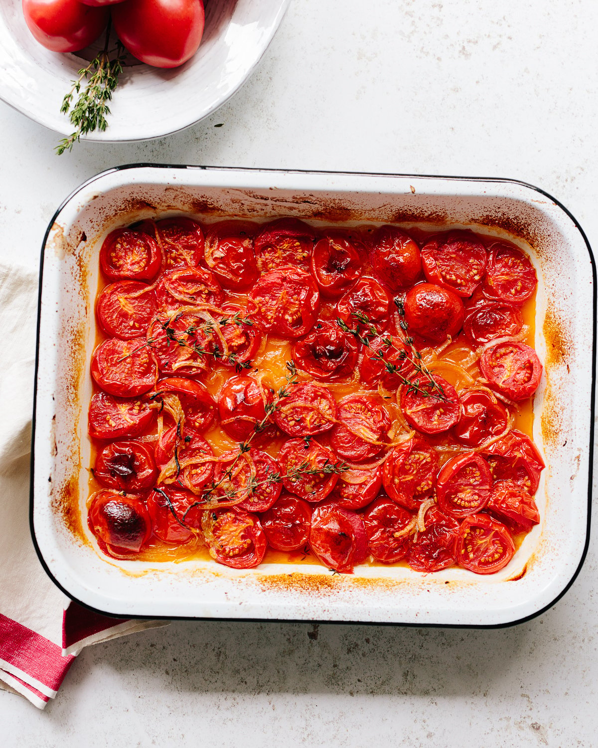 Homemade Roasted Tomato Soup with Fresh Tomatoes - Familystyle Food