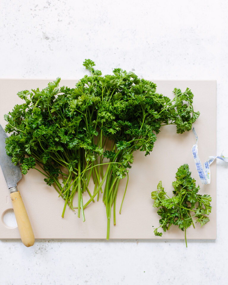How to Chop & Store Parsley (Fresh All Week!) Familystyle Food