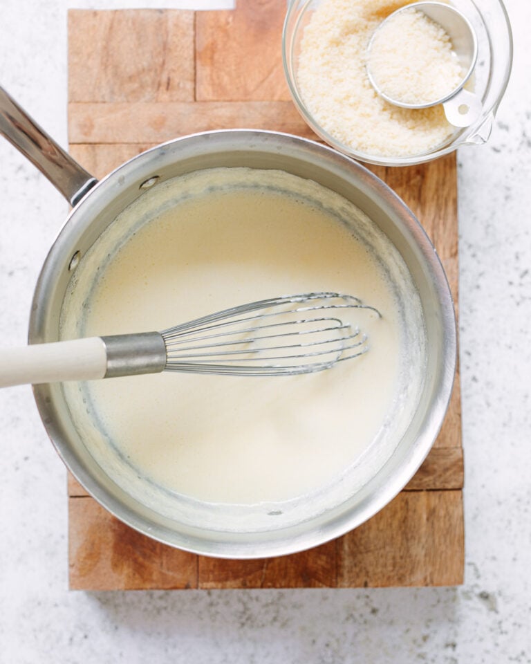 10Minute Alfredo Sauce with Heavy Cream Familystyle Food